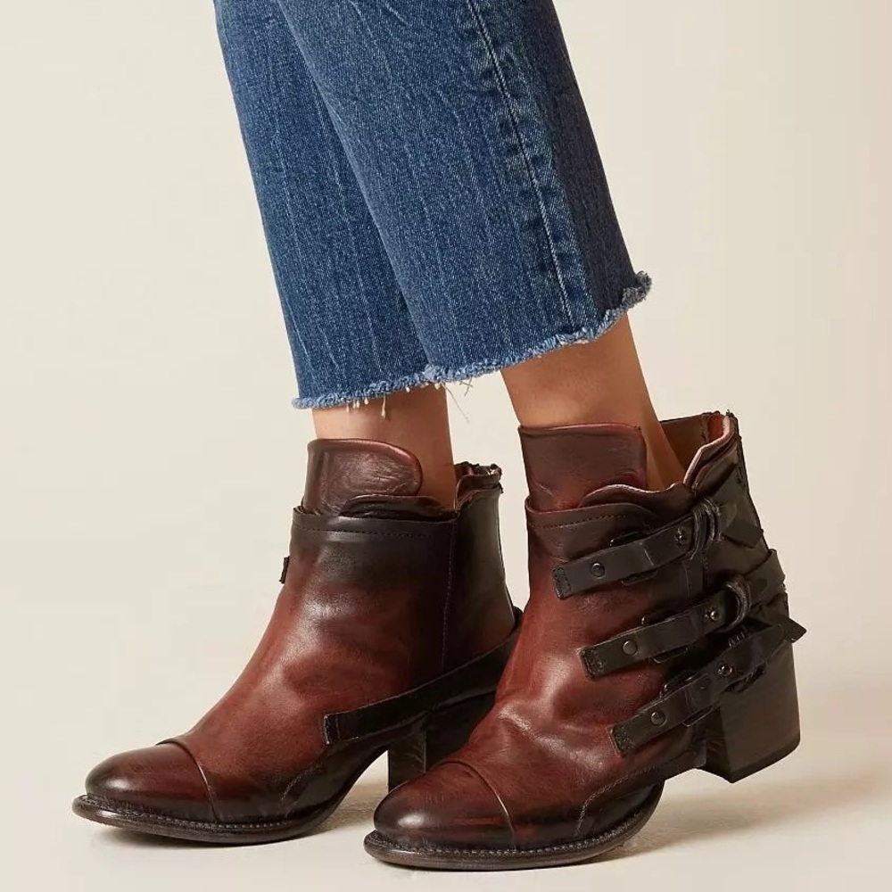 NWT Freebird Boots size 7